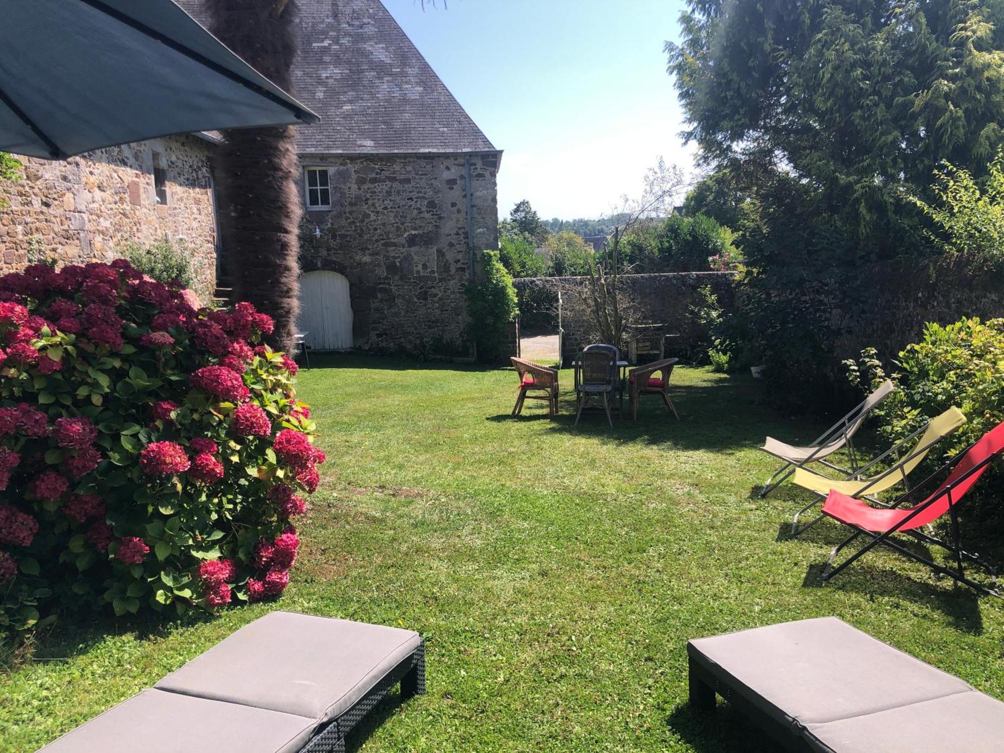 Magnifique longère du Cotentin Heugueville-sur-Sienne Extérieur photo