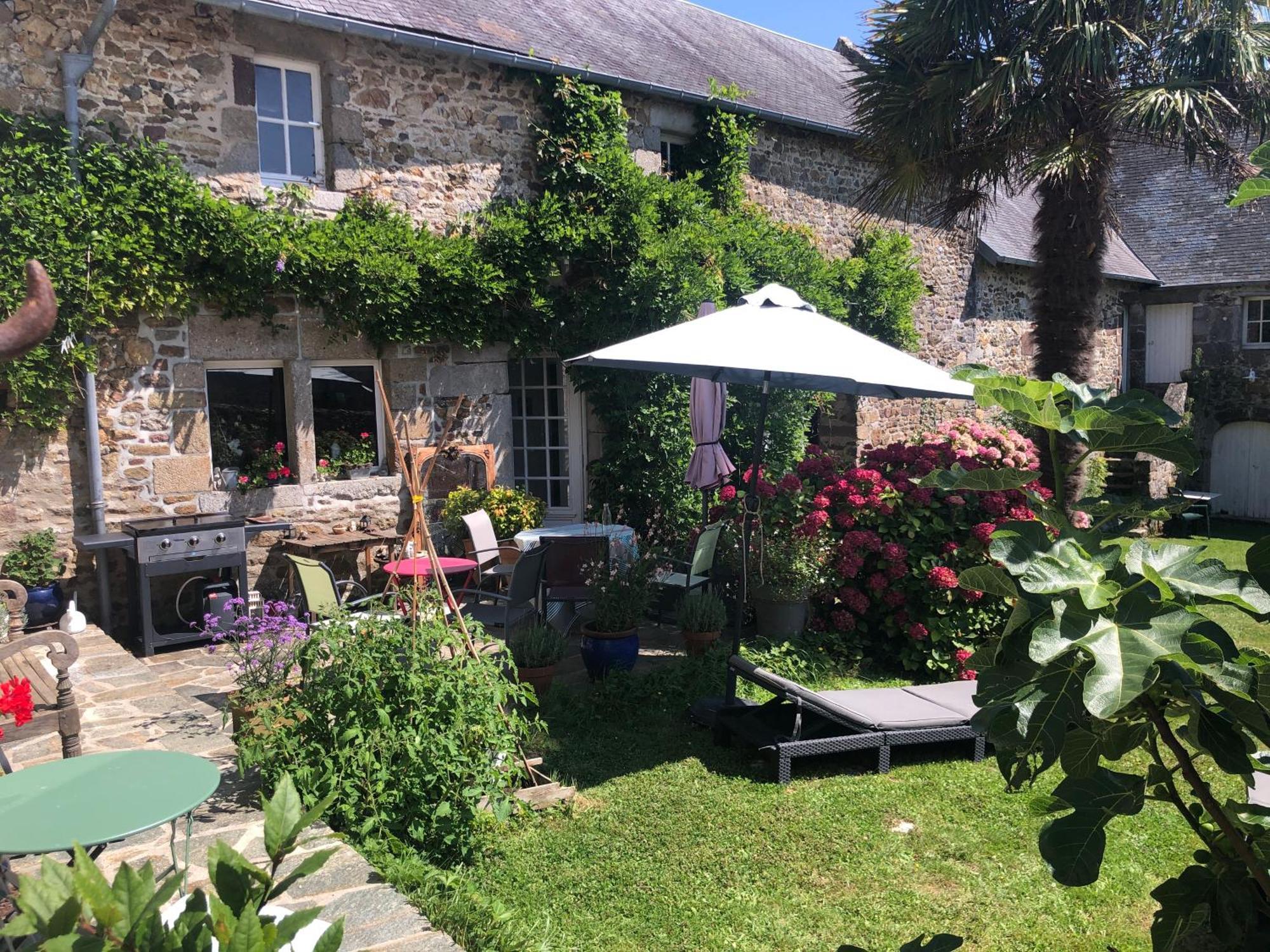 Magnifique longère du Cotentin Heugueville-sur-Sienne Extérieur photo